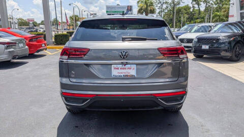 2023 Volkswagen Atlas Cross Sport SE
