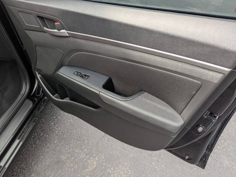 2017 Hyundai Elantra Value Edition