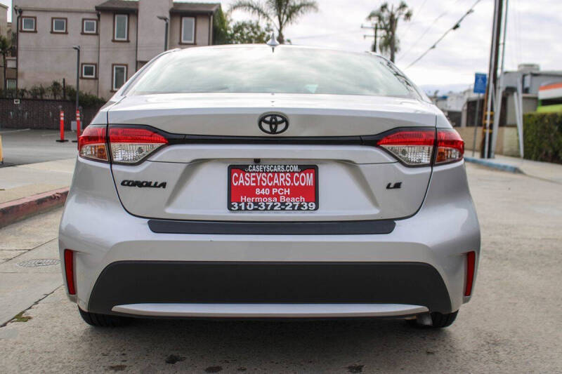 2022 Toyota Corolla LE