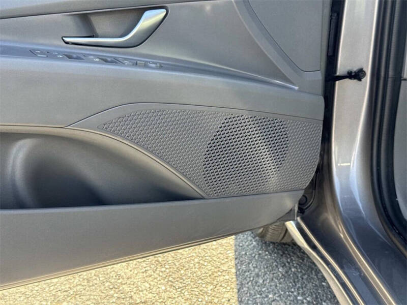 2024 Hyundai Elantra Hybrid Blue