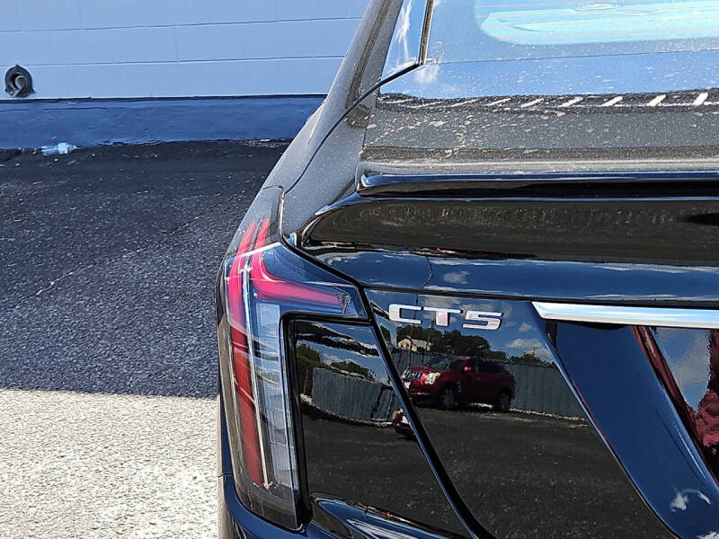 2025 Cadillac CT5 Sport