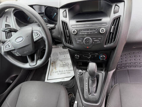 2017 Ford Focus SE