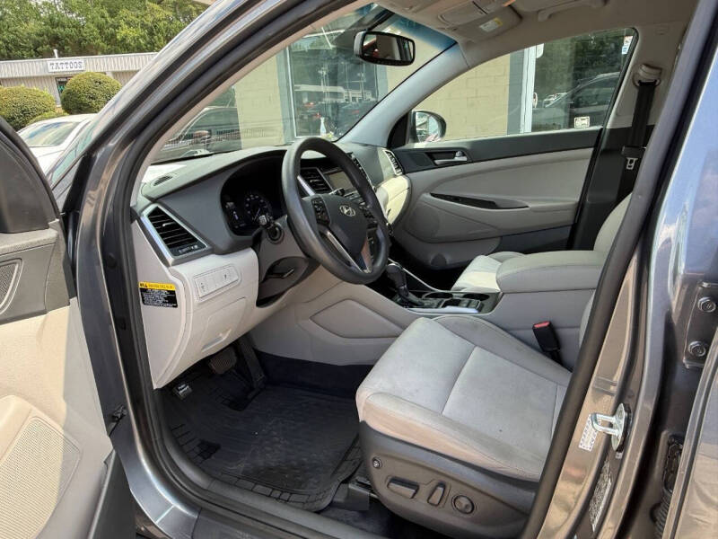 2016 Hyundai Tucson SE