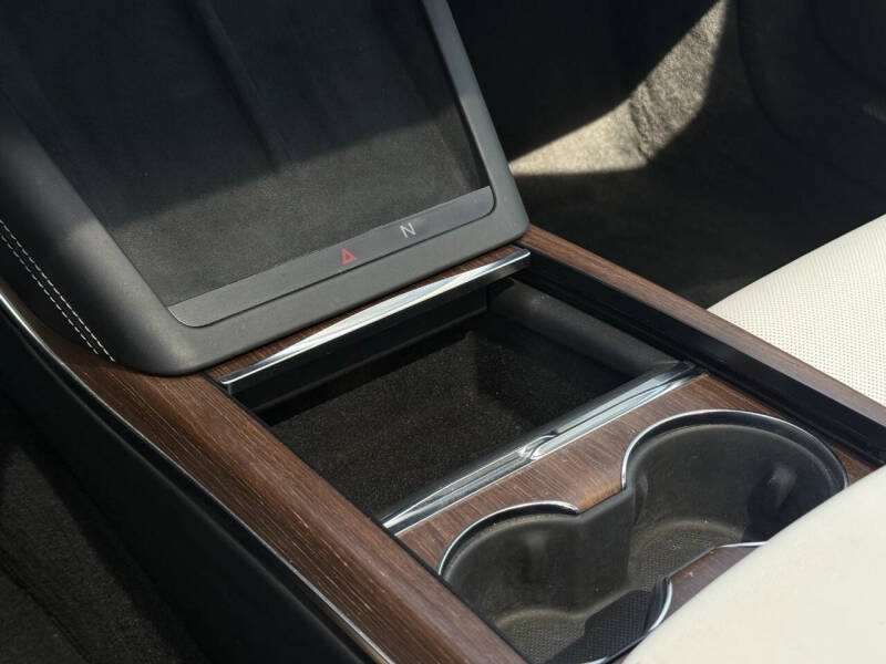 2022 Tesla Model S