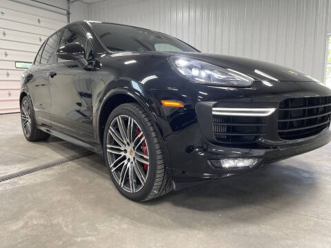 2016 Porsche Cayenne GTS