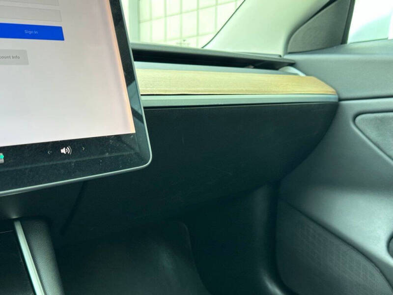 2018 Tesla Model 3 Mid Range
