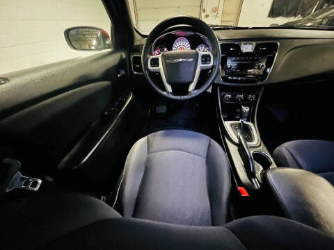 2014 Chrysler 200 Touring