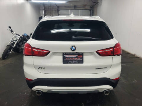 2021 BMW X1 sDrive28i