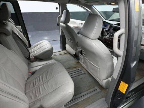 2014 Toyota Sienna