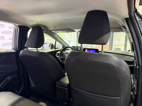 2025 Toyota Prius LE