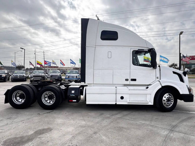 2018 Volvo VNL