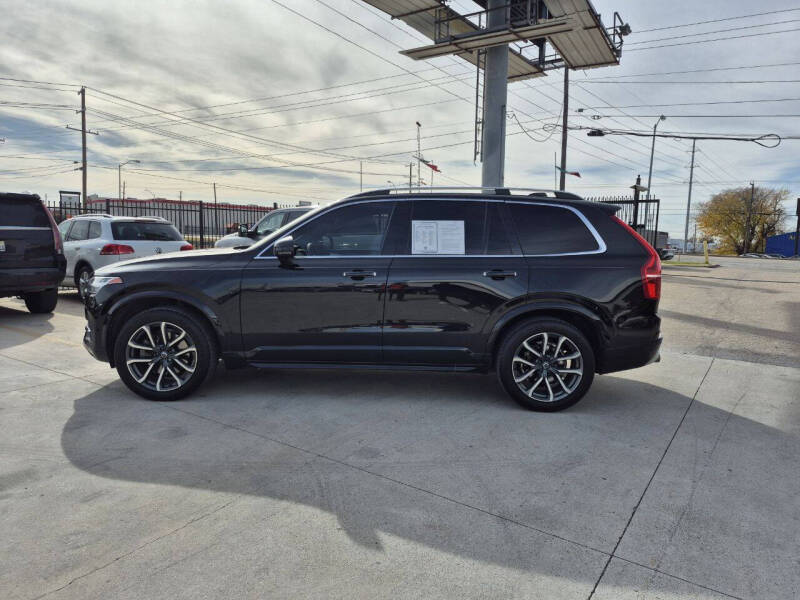 2018 Volvo XC90 T5 Momentum 7-Passenger