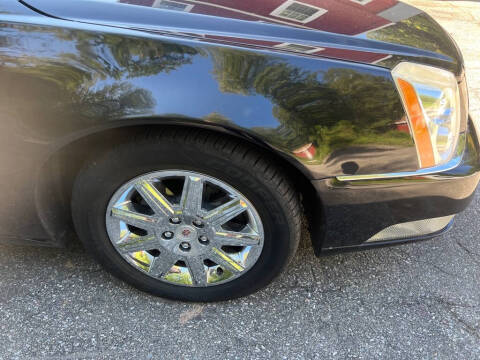 2011 Cadillac DTS Premium Collection