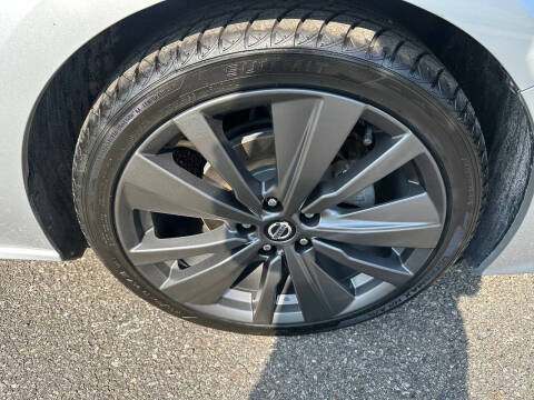 2020 Nissan Altima 2.5 SR