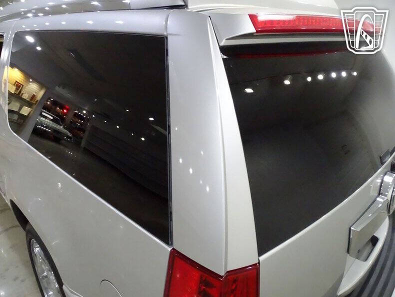 2011 Cadillac Escalade ESV Premium