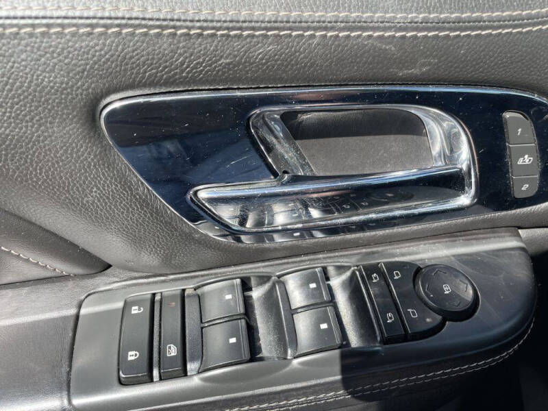 2013 Cadillac Escalade Platinum Edition