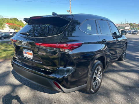 2021 Toyota Highlander XLE