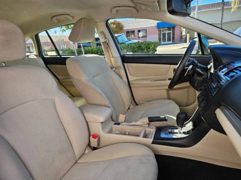 2014 Subaru Impreza 2.0i Premium