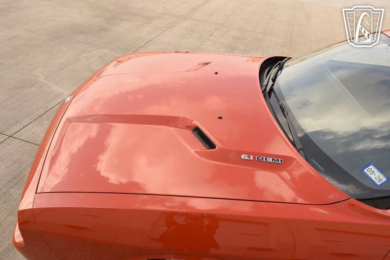 2008 Dodge Challenger SRT8