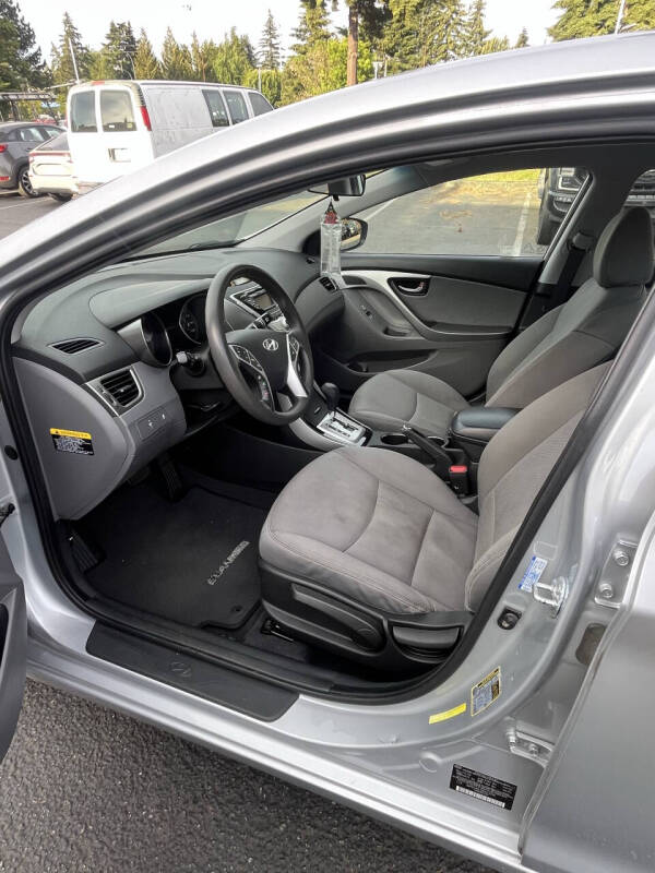 2011 Hyundai Elantra GLS