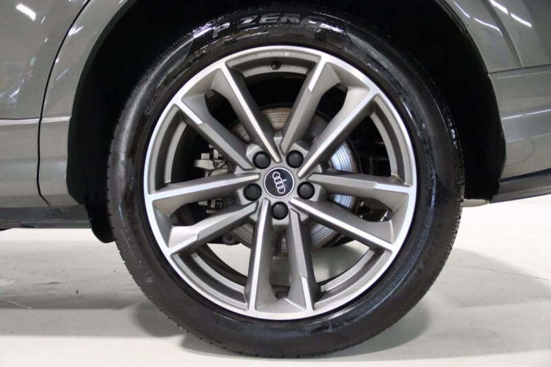 2021 Audi Q3 quattro S line Prem Plus 45 TFSI