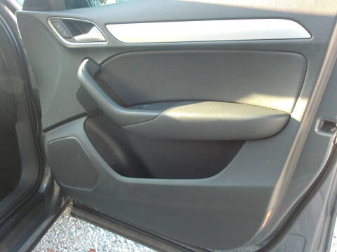 2017 Audi Q3 2.0T Premium