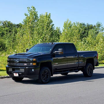 2019 Chevrolet Silverado 2500HD for sale at R & R AUTO SALES in Poughkeepsie NY