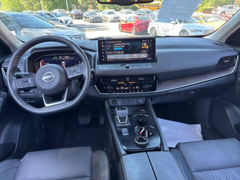 2024 Nissan Rogue Platinum