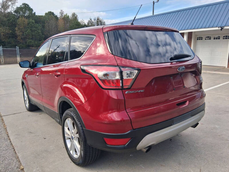 2017 Ford Escape SE
