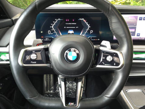 2023 BMW 7 Series 740i