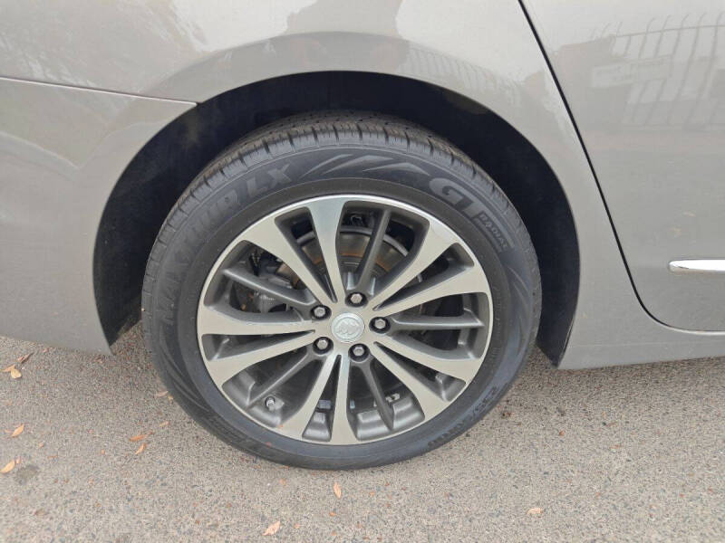 2017 Buick LaCrosse Premium