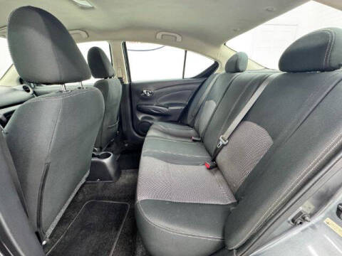 2019 Nissan Versa