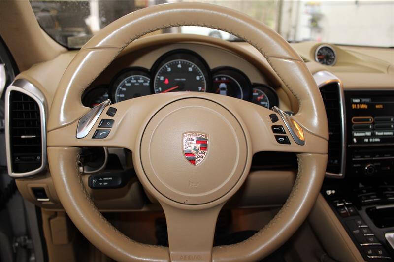2012 Porsche Cayenne
