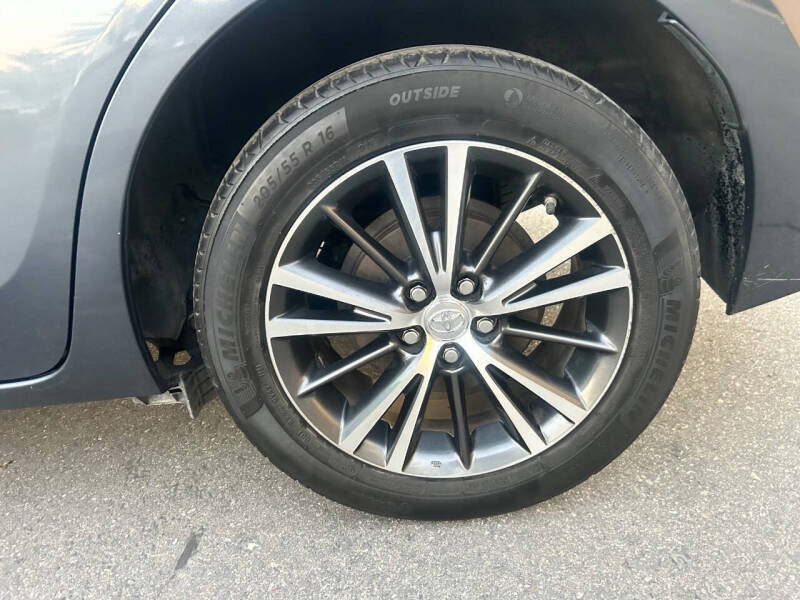 2016 Toyota Corolla LE Plus