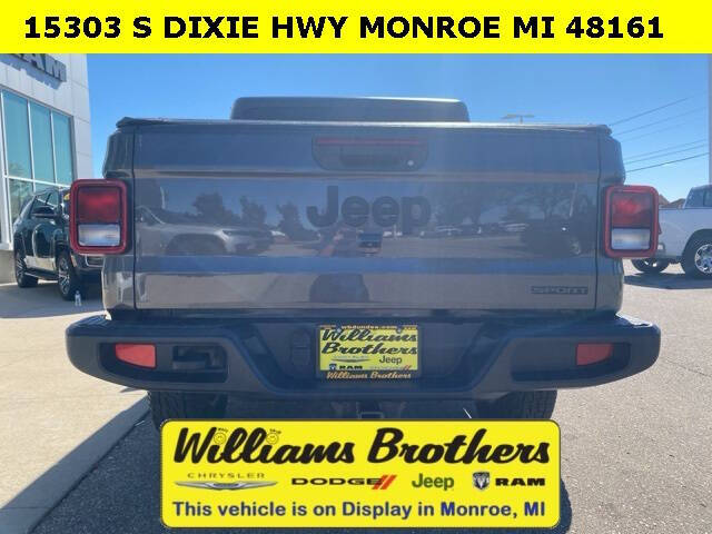 2020 Jeep Gladiator Sport