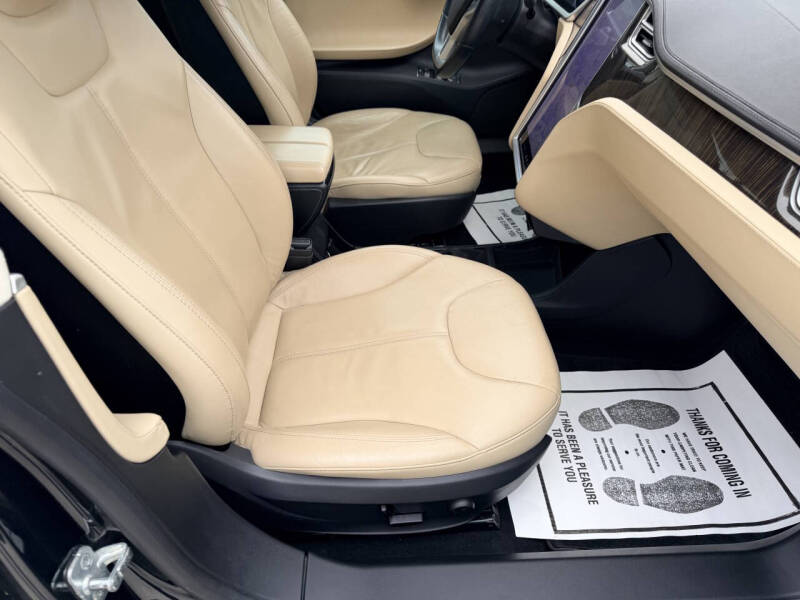 2013 Tesla Model S Performance