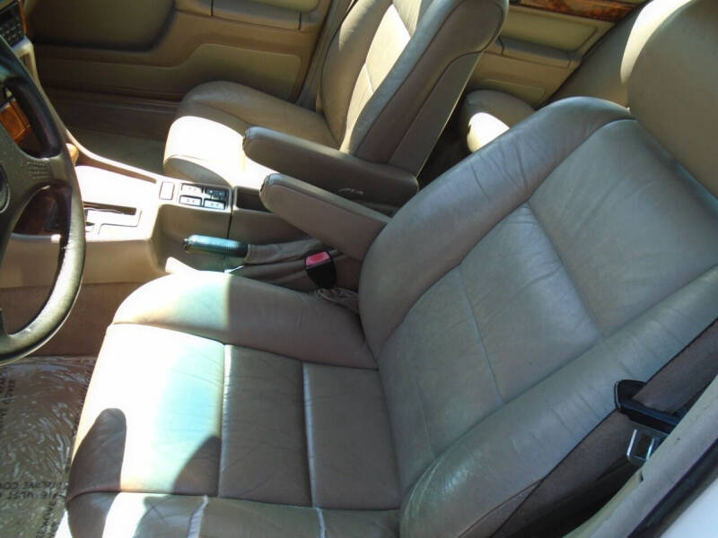 1994 BMW 7 Series 740i