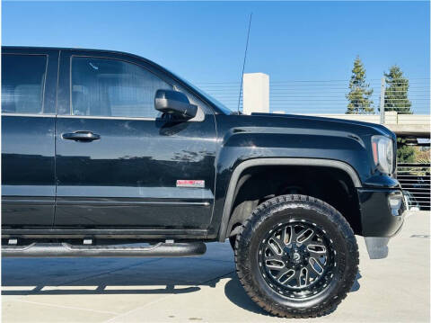 2017 GMC Sierra 1500 SLT