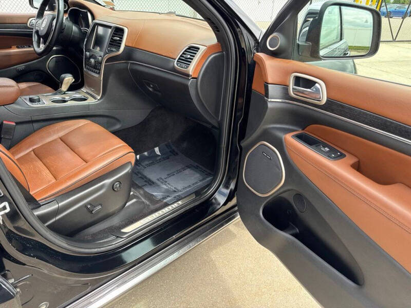 2017 Jeep Grand Cherokee Summit