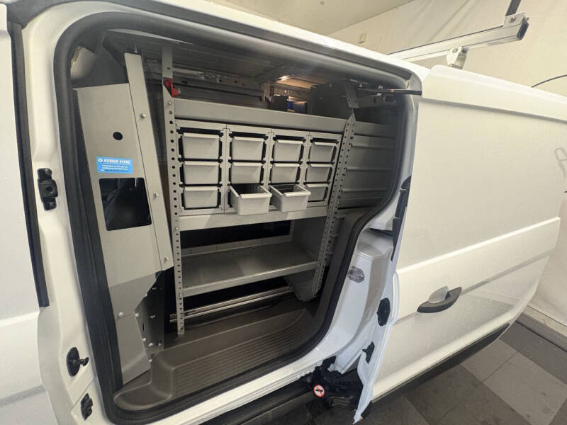 2022 Ford Transit Connect XL