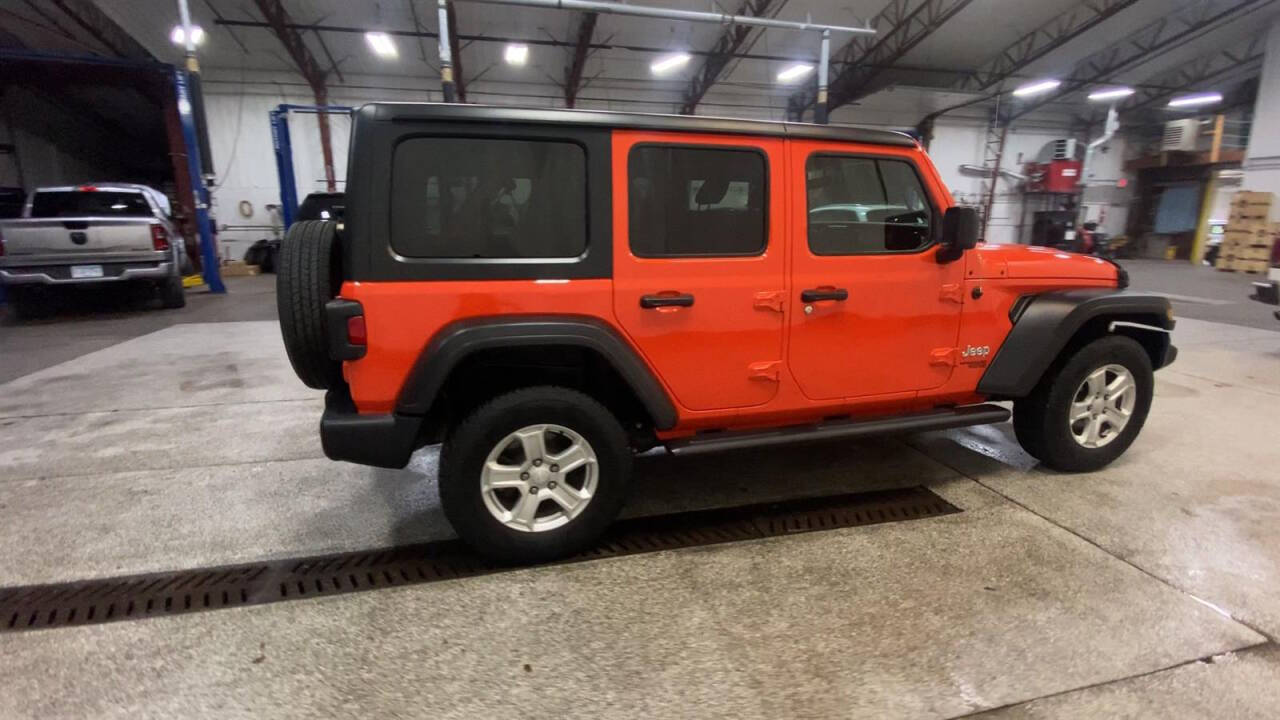 2019 Jeep Wrangler Unlimited for sale at Victoria Auto Sales in Victoria, MN