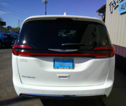 2022 Chrysler Pacifica Touring L