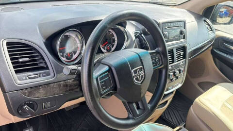 2014 Dodge Grand Caravan SE