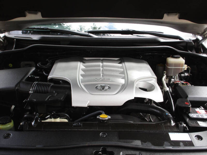 2014 Toyota Land Cruiser