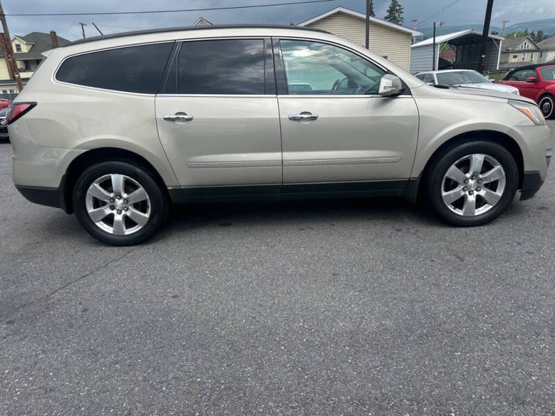 2013 Chevrolet Traverse LTZ