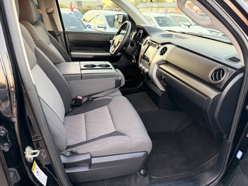 2016 Toyota Tundra SR5