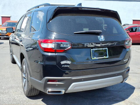 2024 Honda Pilot Touring