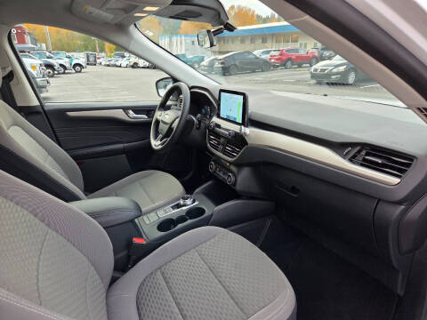 2021 Ford Escape Hybrid SE