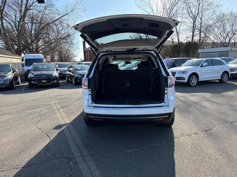 2016 GMC Acadia SLT-1