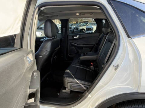 2026 Ford Escape Platinum